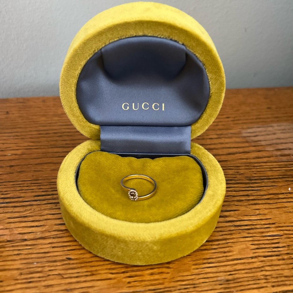 GUCCI Yellow Gold Interlocking G Diamond Ring US size 6.5 (NWOT)